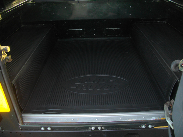 defender 90 rear mat